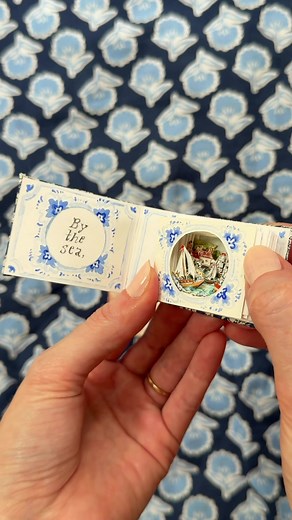 Tiny Harbor Tunnel Book: New England Miniature Keepsake