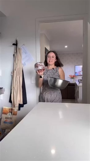 Two caramel mud cakes, a pile of buttercream, and way too many green squares later, Theo’s Minecraft birthday cake came to life! This was such a fun (and slightly chaotic) project, but the result was totally worth it. 🎮💚 #MinecraftBirthday #DIYBirthdayCake #CakeDecorating #MumLife | Eisha-Marie Eisel