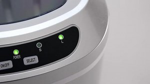 Magic Chef 27 lb. Portable Countertop Ice Maker in Silver HNIM27SV