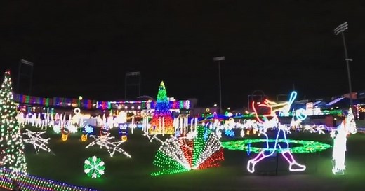 Where to see Christmas lights in Houston: Neighborhoods, drive-thrus, festivals