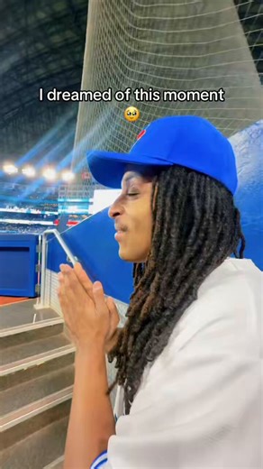 Through the first pitch at the Blue Jays game 🥺