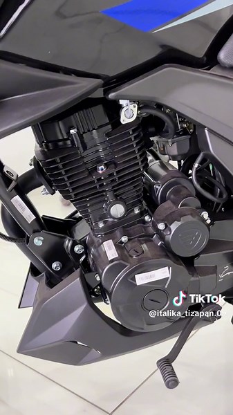 Italika 150 Z 2025 - Nuevo Modelo Deportivo en Azul | Características