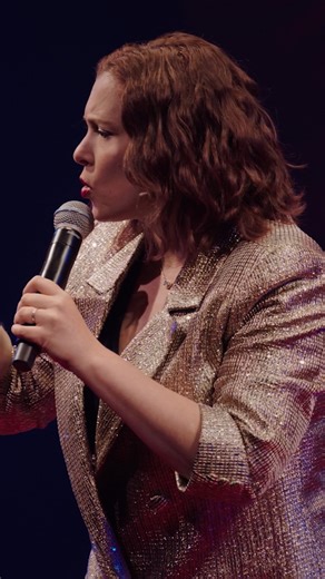 there’s all types of moms out there 🎤 Rachel Bloom: Death, Let Me Do My Special premiered 1 year ago today on Netflix! | Netflix Is A Joke