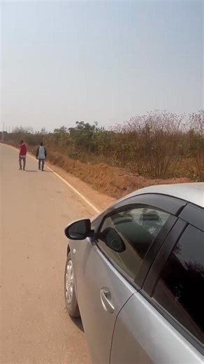 Sinon nous vendons 4 terrains sur l’asphalte de dimension 20/40 chacun au golf Maisha juste derrière le 2 eme marché référence chez l honorable Michel katebe prix discutable 37.000$ 0995 077 993 | Service Rapide