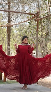 👗 🤳🏻PREMIUM READYMADE GOWN COLLECTIONS 2024💃🏻 👜 💖 Desirable Women's Fully Flaired Gown Made With Faux Georgette Fabrics and Designer Embroidered Dupatta 💃🏻 GOWN :- 👇 FABRICS & WORK :- Faux Georgette SIZE :- M(38"), L(40"), XL(42"), XXL(44")* LENGTH :- 56 INCH FLAIR :- 15 MTR LINING :- Cotton (Full Inner Top To Bottom) SLEEVES :- Full Sleeves NECK TYPE :- Round Neck STITCHING TYPE :- 5 Layer Frill Stitching DUPATTA :-👇 FABRIC & WORK :- Faux Blooming With Rich Sequins Embroidered work L