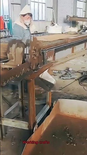 Slag removal process: rotating shafts with strong teeth