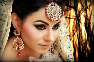 Maang Tikka: Jewelry For Indian Brides | Utsavpedia