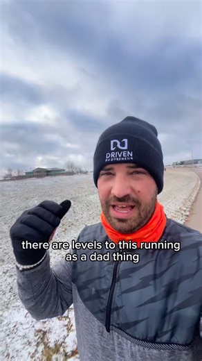 Mario Minnaert | Mindset & Performance Coach for Dadpreneurs on Instagram: "I think I met the dad runner final boss 😂😂 Stroller with two kids ✅✅ Dog off leash ✅ Fast ✅ Like what???"
