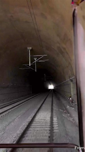 This is India's DFC, Dedicated Freight corridor with the ultimate dream of separating freight from passenger traffic! The Western Dedicated Freight Corridor (WDFC) is being built between JNPT in Maharashtra to Dadri in UP, designed for high-speed, high-capacity (double decker) freight trains to boost India's logistics. The Dedicated Freight Corridor Corporation of India Limited (DFCCIL) successfully conducted a rail car inspection from Vaitarna to JNPT Port, the final point of the Western Dedica