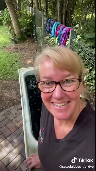 Take a look at how ice dyeing works. #sewcialdyes #aussietiedye #handmadeinaus #icedyetowel