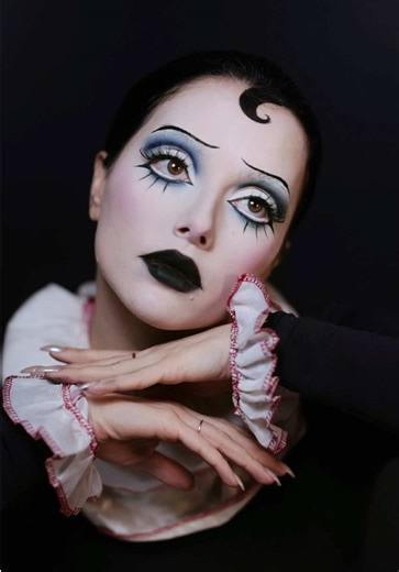 Pierrot Makeup ASMR: Echoes of Pantomime