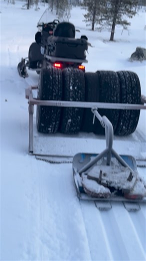 Johnsgård Turistsenter | Juleløypene er kjørt opp. Er nå bra spor fra Saga til Jotsetra. Også blir det litt spennende spor fra Jotsetra og videre mot Langsjøsetra.... | Instagram