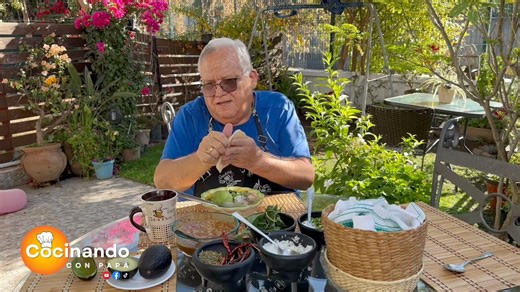 MENUDO BLANCO 🤤 Te enseño la receta completa paso a paso: desde los ingredientes exactos, la limpieza adecuada de la carne y el toque especial para que quede con un sabor único.❤️ INGREDIENTES: -11 Kilos de Carne -3 Cebollas grandes -3 Cabezas de Ajo -15 Litros de agua (y la que se vaya necesitando) -Chile verde -Cebolla -Limón -Aguacate -Yerbabuena - 💾 Guarda esta receta y prepárala este fin de semana. ¡Será un éxito en tu mesa! 🏡🔥 Etiqueta a quien quieres invitar a probarlo. 👇🍲 #MenudoBl