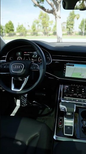 2022 Audi Q7 Premium: Luxury and Performance in Navarra Blue