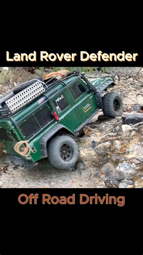 Land Rover Defender Off Road Driving / Scale RC Crawler / Traxxas Trx4
