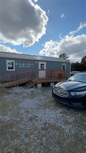2013 Ford Taurus SEL Walkaround | Affordable Sedan in Ellisville & Laurel, MS 🚗✨