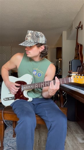 Alex Vince on Instagram: "running back this mumbly version of Yukon after watching the Grammy’s last night 🤠 #justinebieber #thegrammys #yukon #rnb #telecaster"