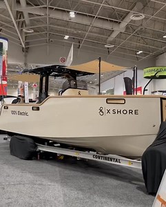 The Toronto International Boat Show is here to make waves ⛵️✨ Explore over 500 exhibitors, over 400 seminars and 70 hours of activity on the World’s Largest Indoor Lake for Boaters. Visit Toronto International Boat Show for full details and to get your tickets in advance. ⁣ ⁣ 📆 January 18 - 26 📍 Enercare Centre at Exhibition Place⁣ 📽️ Toronto International Boat Show . . . #SeeTorontoNow #TorontoInternationalBoatShow #TorontoBoatShow | Destination Toronto