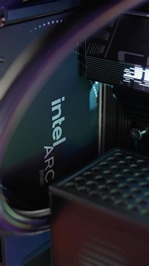 GamerTech | Gaming PCs | Custom Computers on Instagram: "• The ULTIMATE 1080p & 1440p gaming PC on a BUDGET! 🤑 • Check out our latest build series episode with @intelgaming where we take a look at the best hardware for 1080p and 1440p gaming without breaking the bank! IG: 🎥 🔗 Find the full video via the link in our bio 🔗 CPU: Intel Core Ultra 5 245K CPU Motherboard: GIGABYTE B860M AORUS Elite WIFI6E RAM: KINGSTON FURY Beast RGB 32GB GPU: Intel Arc B580 Cooler: TRYX Panorama 360 Black AIO Sto