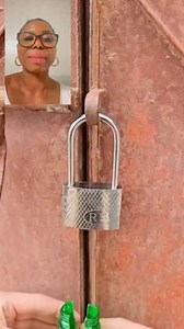 Quick Padlock Rust Prevention Hack #LockMaintenance #DIYHacks #AntiRust #HomeRepair #ProtectYourLock | Happy life img