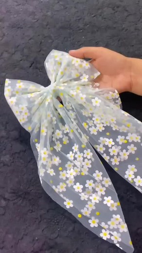 Aprenda a fazer laços incríveis com novas técnicas e modelagens