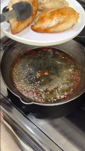 Pan-roasted chicken breasts with garlic-sherry sauce #fyp #fypシ #fypシ゚viral #homemade #cooking