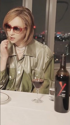YOSHIKI eats 2 #Yoshiki #ybyyoshiki #Xjapan #shorts