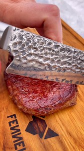 WAGYU🥩 in the SNOW❄️ ➡️ PASS🤮 or WOW😍 ⁉️ #wagyu #ribeye #steak #waygubeef #juicy | bbqbro.eu