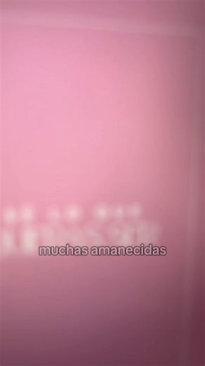 16K views · 363 reactions | Oficialmente lanzamos nuestro catálogo con fotos propias y lo mejor es que no viene solo 拾✌️VIENE CON REGALOS  Envíos gratis para las 3 primeras compras mayoristas (12 pares)  Deja tu súper corazón para seguir con regalitos buenazos ♥️ | Yodani Perú | Facebook