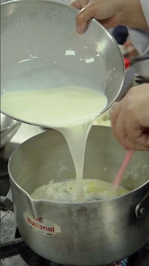 🍗 Gourmet Chicken Roulade Recipe | Stuffed & Juicy Chicken Roll | Easy Step-by-Step Guide 🔥