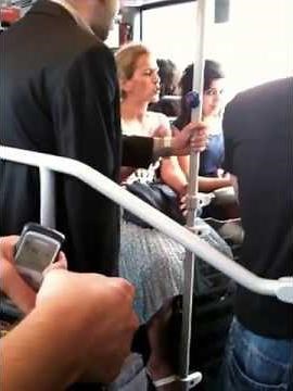 Metrobüs yer kavgası:)