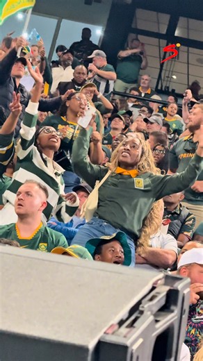 The vibes in Durban for the final Springbok home Test of the season 🇿🇦🔊 #SSRugby | #TheRugbyChampionship | SuperSport Rugby