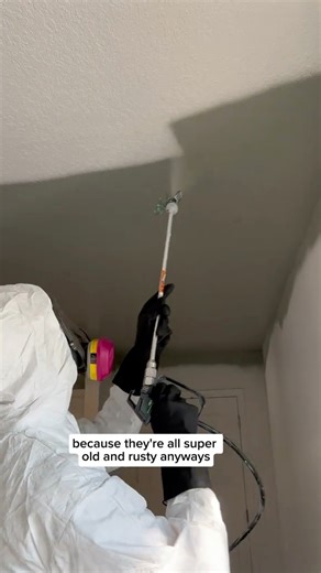 44K views · 420 reactions | The playroom is painted and WE LOVE IT! The best part about DIY is that we get to choose how we do things! So if that means painting the hinges and then replacing them, so be it! The @Wagner SprayTech - USA Control Pro 130 is my favorite paint sprayer to use— simple to operate, and leaves a great finish. #wagnerspraytech #paintsprayer #DIY | Nik and Liv DIY | Facebook