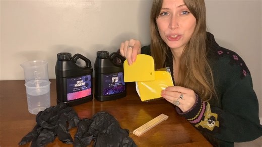 Watch Why I'm obsessed with this Epoxy Resin Kit on Amazon Live