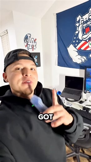 Jonathan Bautista on Instagram: "$10,000 PSA Submission😳🔥 • • • • • #sportscards #cardshow #psa"