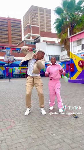 Limpopo Boy Rocking It: Amapiano Trendsetter 2024