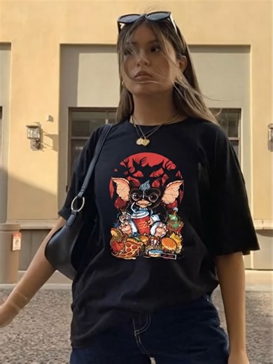 A cult-classic favorite turned streetwear — bold graphic, cozy fit, trend-ready for 2025. #gizmo #vintage80sbedroom #halloween#unisexstreetwear #ootdideas #blackfriday #cybermonday #viralfinds #trending2025 #moviefans