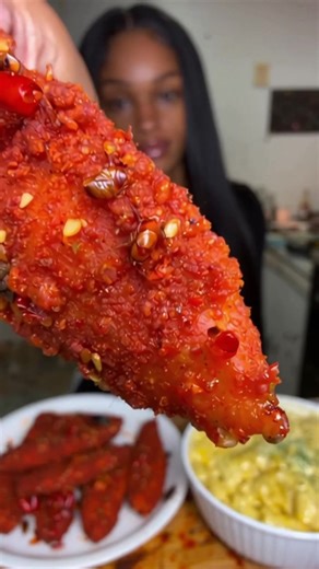 Spicy food crispy chicken cheesy Alfredo #spicy #spicyfood #pasta #pastalover #hotfood