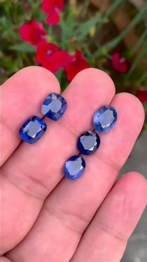 Sapphire from Madagascar Weight:15.95 carats Size: 10-8.65 mm