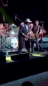 Rocking a classic Springsteen tune on the road in Southern California with the symphony! Playing my Yamaha Music USA BB bass with @ampeg SVT | Darrell Craig Harris Bass | Facebook