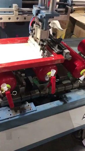 Full automatic fire extinguisher printing machine