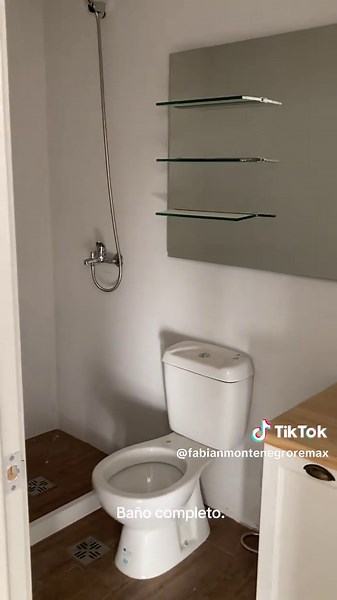 A la venta: Comodísimo apartamento dúplex en Montevideo