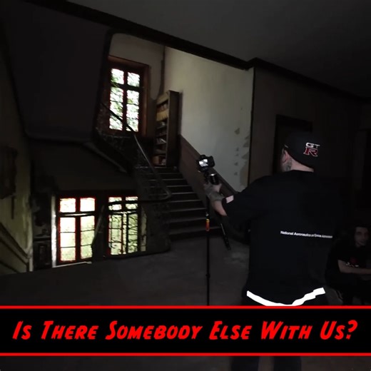 Abandoned Mansion Room Looks Like Narnia! Is Someone Here? 🦁👀 | Exploring with Josh