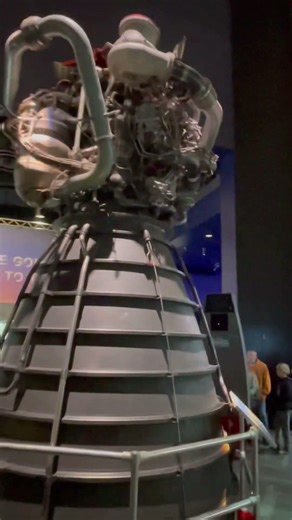 NASA - Space Shuttle launch Engine that produces thrust off 12 millions horsepower #nasaspaceflight