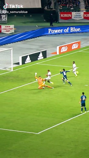 冨安選手の窮地を救うスーパークリア！ #サッカー日本代表 #スポーツ #富安健洋