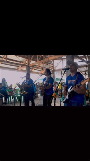 As She's Walking Away cover #fbreelsfypシ゚viralシ #igorotsingers #fbreelsfypシ゚ #cordilleransingers #fypviralシ #countrysinger #TabukCityKalinga #TabukCity #Kalinga | Singing Torogi Revival