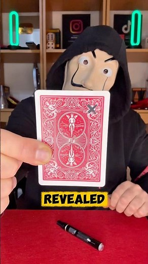CRAZY CARD TRICK! MOVING X 🪄 #magic #tricks #foryou #magictricks