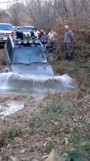 🔊🔊🔊 Range Rover 4.6 V8 - P38 #v8power #v8sound #rangerover #offroad