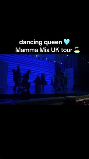 Front row dancing queen 🩵 mamma Mia musical uk tour - closing night in Aberdeen- 07/02/26 🏝️ #mammamia #curtaincall #dancingqueen #finale