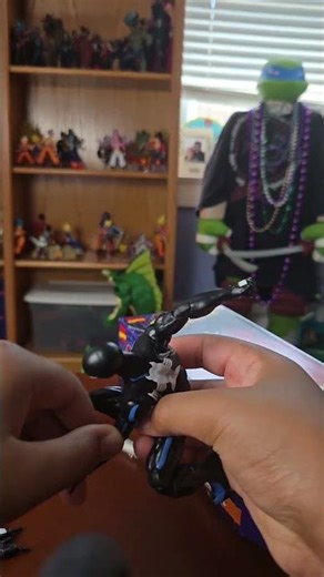 Figure Posing Mastery: Watch This Body's Crazy Flexibility! #shorts